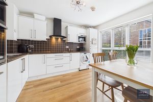 Photo 18- click for photo gallery